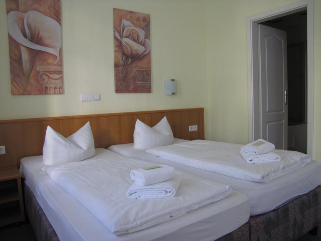 Central Hotel Gera Zewnętrze zdjęcie